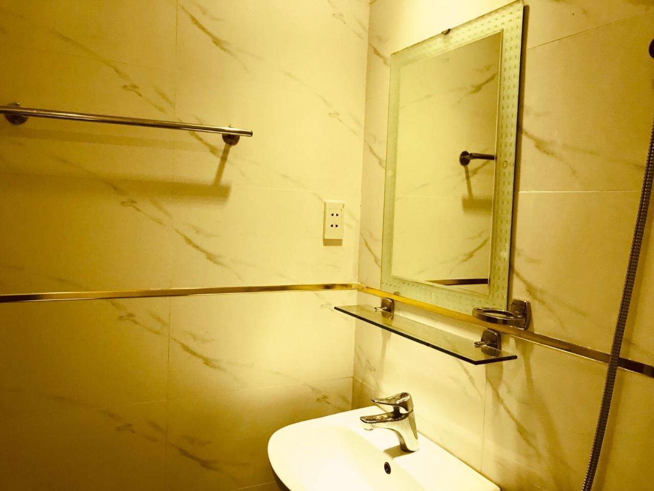 Quynh Anh Hotel Ciudad Ho Chi Minh (Saigón) Exterior foto